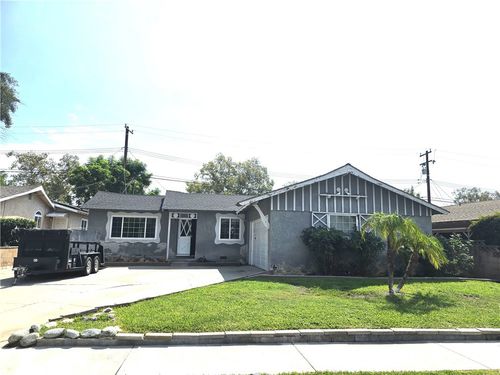 11704 Goldendale Dr, La Mirada, CA, 90638-1013 | Card Image