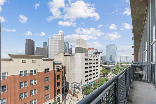 7414-2000 Bagby St, Houston, TX, 77002-8591 | Card Image