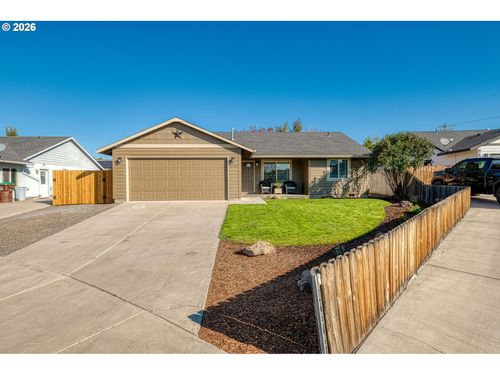 2142 Ne Wolverine Loop, Prineville, OR, 97754 | Card Image
