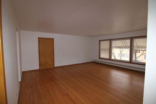 3n-3555 N Neva Avenue, Chicago, IL, 60634 | Card Image