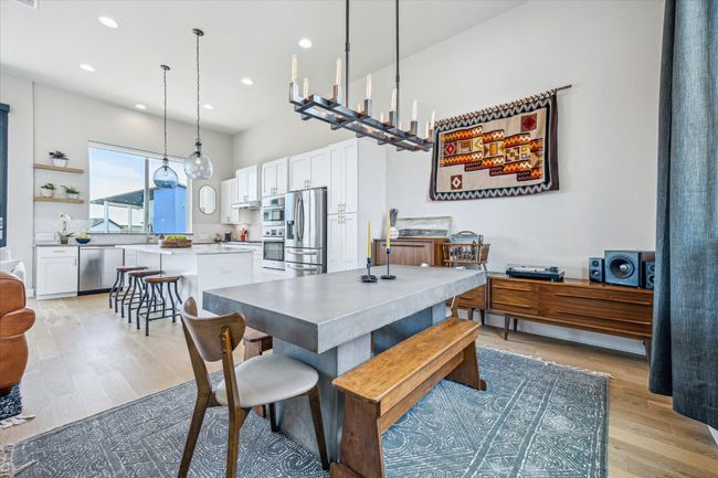 6229 Florencia Ln, House other with 3 bedrooms, 3 bathrooms and 4 parking in Austin TX | Image 12
