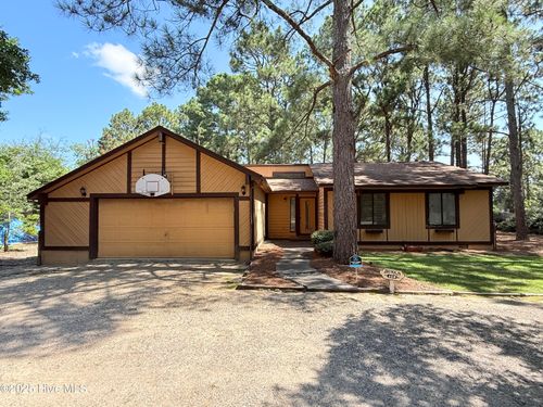 150 E Chicago Ave, Pinebluff, NC, 28373-8146 | Card Image