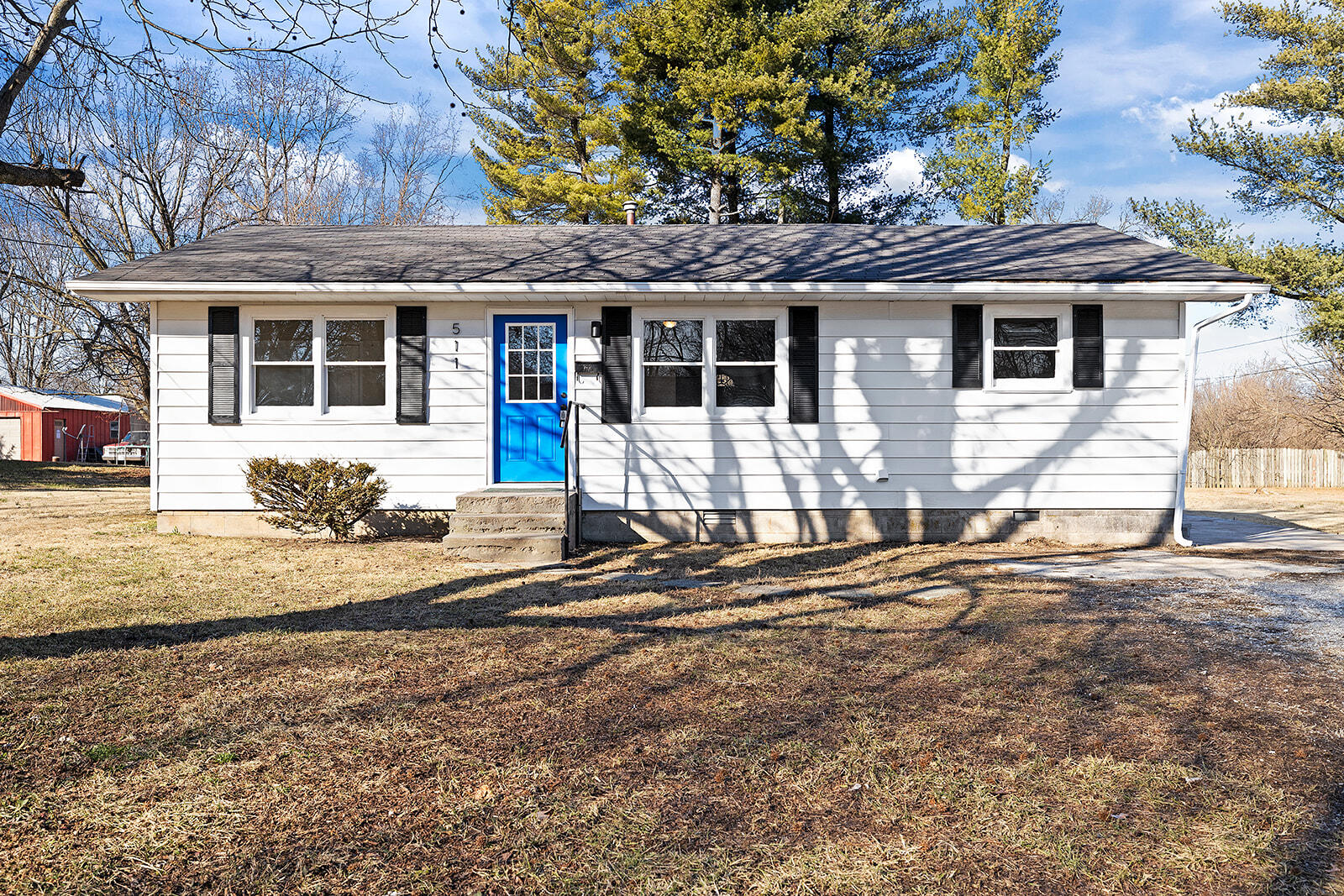 College Ave, Republic, MO 65738