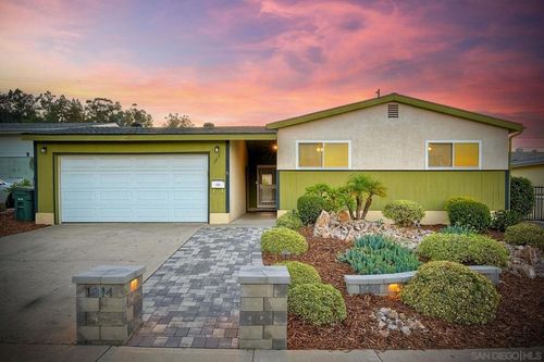 1314 Harol St, El Cajon, CA, 92020-7217 | Card Image