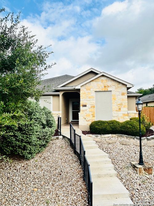 6039 Royal Rdg, San Antonio, TX, 78239-1622 | Card Image