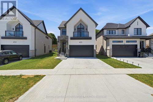 450 Westhaven Street, Waterloo, ON, N2T2R2 | Card Image