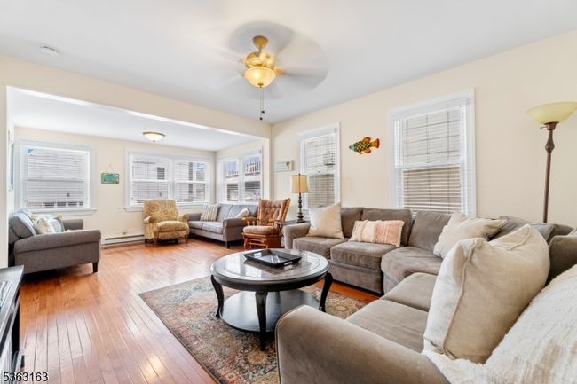 49 North Way, House other with 5 bedrooms, 2 bathrooms and null parking in Sea Bright NJ | Image 14