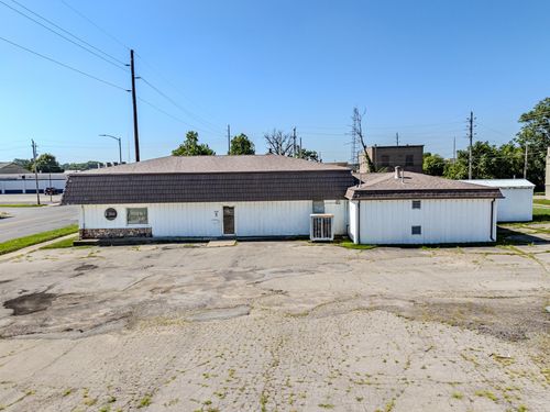 409 Broadway Street, Waterloo, IA, 50703 | Card Image