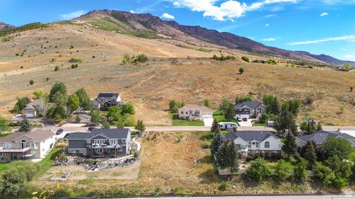 10-4133 Wolf Ridge Cir, Eden, UT, 84310-9658 | Card Image
