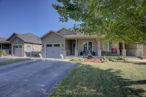 105 Milton Seiler Cres, Palmerston, ON, N0G2P0 | Card Image