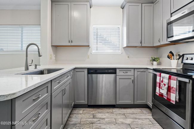 407 - 1800 The Greens Way, Condo with 2 bedrooms, 2 bathrooms and null parking in JACKSONVILLE BEACH FL | Image 18