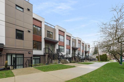 4877 Willow Street, Vancouver, BC, V5Z2K5 | Card Image