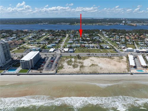 2035 Blais Ave, Daytona Beach, FL, 32118-5178 | Card Image