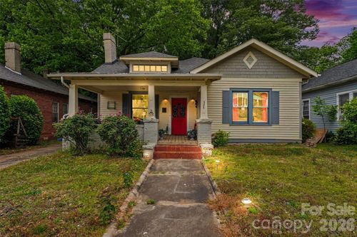 524 W Horah St, Salisbury, NC, 28144-4826 | Card Image
