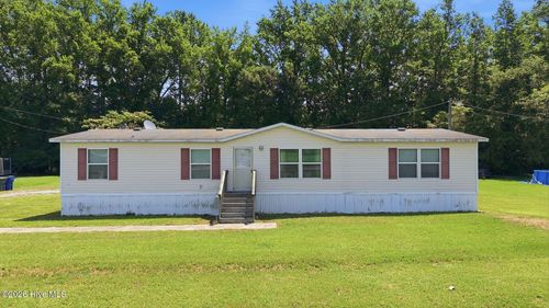 7015 Saint James Church Rd, Stantonsburg, NC, 27883-9633 | Card Image