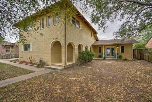 5305 Northwest Trl, Corpus Christi, TX, 78410-4816 | Card Image