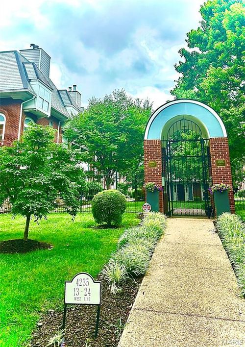 21-4235 W Pine Blvd, Saint Louis, MO, 63108-2873 | Card Image