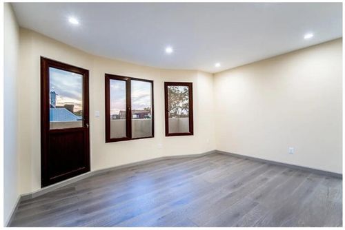 apt-3-3813 Neptune Ave, Brooklyn, NY, 11224-1872 | Card Image