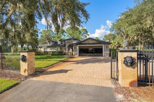 39250 Forest Dr, Eustis, FL, 32736-8675 | Card Image
