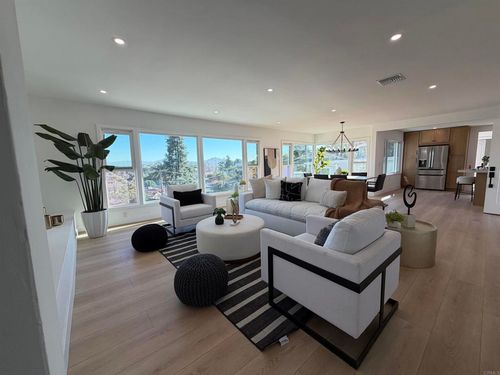 874 Hacienda Dr, El Cajon, CA, 92020-1714 | Card Image