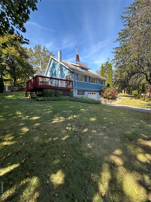 88 Harvard Dr, Carmel, NY, 10512-5604 | Card Image