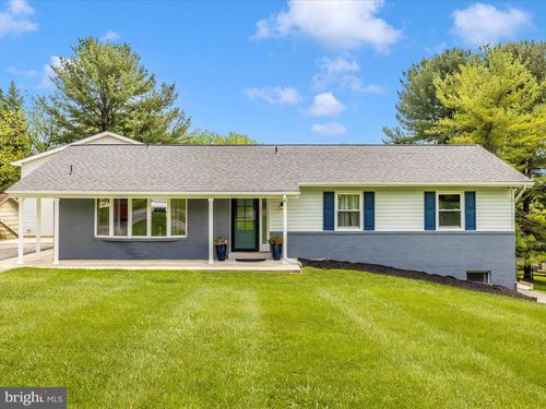7214 Honeybush Dr, MOUNT AIRY, MD, 21771-4022 | Card Image