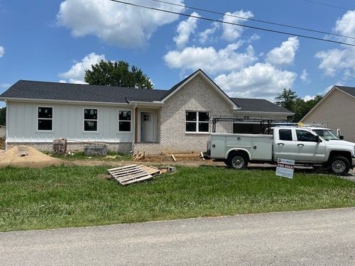 289 Dogwood Cir, Smithville, TN, 37166-2713 | Card Image