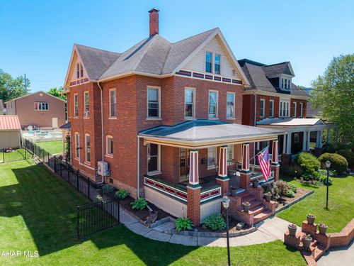 238 E Penn St, Bedford, PA, 15522-1315 | Card Image