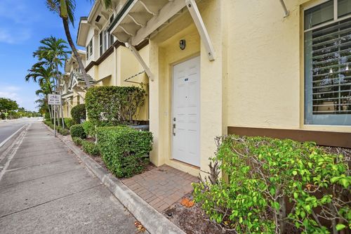 14-518 N Federal Hwy, Lake Worth Beach, FL, 33460-3177 | Card Image