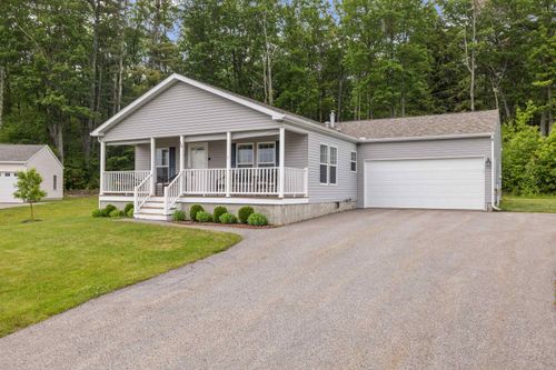 10 Dynamic View Dr, Franklin, NH, 03235-1620 | Card Image
