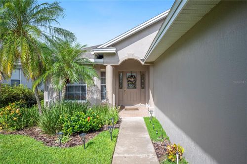 1829 Rocky Pointe Dr, Lakeland, FL, 33813-1975 | Card Image