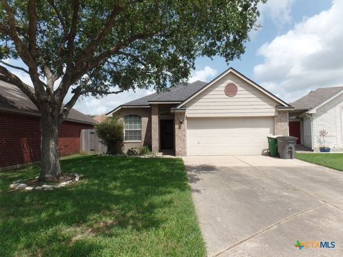 106 Providence Ct, Victoria, TX, 77904-2589 | Card Image