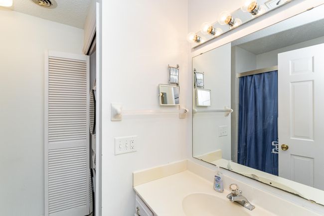 Primary En-Suite Bath.jpg | Image 12