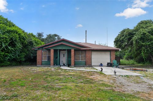 624 N Mccampbell St, Aransas Pass, TX, 78336-2720 | Card Image