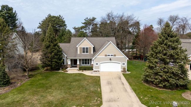 9-web-or-mls-3022-jamesway-ave | Image 46