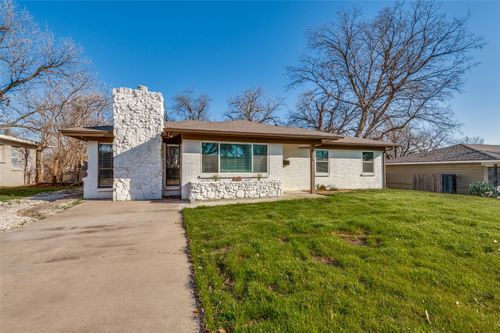 7724 Gaston Ave, Fort Worth, TX, 76116-7739 | Card Image