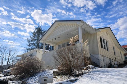 1412 Hood Street, Fairmont, WV, 26554 | Card Image