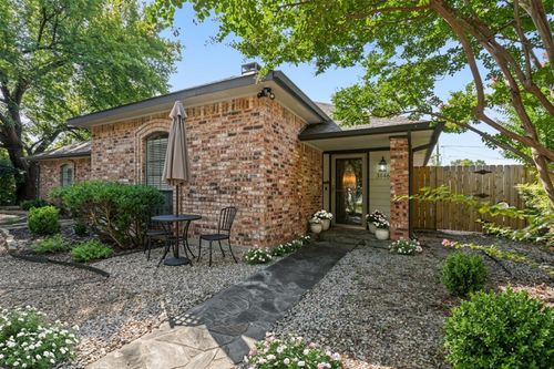 3046 Westforest Dr, Dallas, TX, 75229-2448 | Card Image