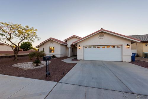 2250 S 23rd Dr, Yuma, AZ, 85364-8849 | Card Image