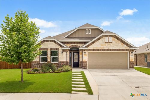 8935 Rancher Place, Seguin, TX, 78155 | Card Image