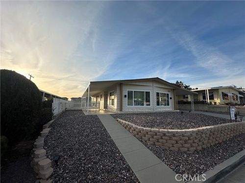 10255 Frontier Trl, Cherry Valley, CA, 92223-5473 | Card Image