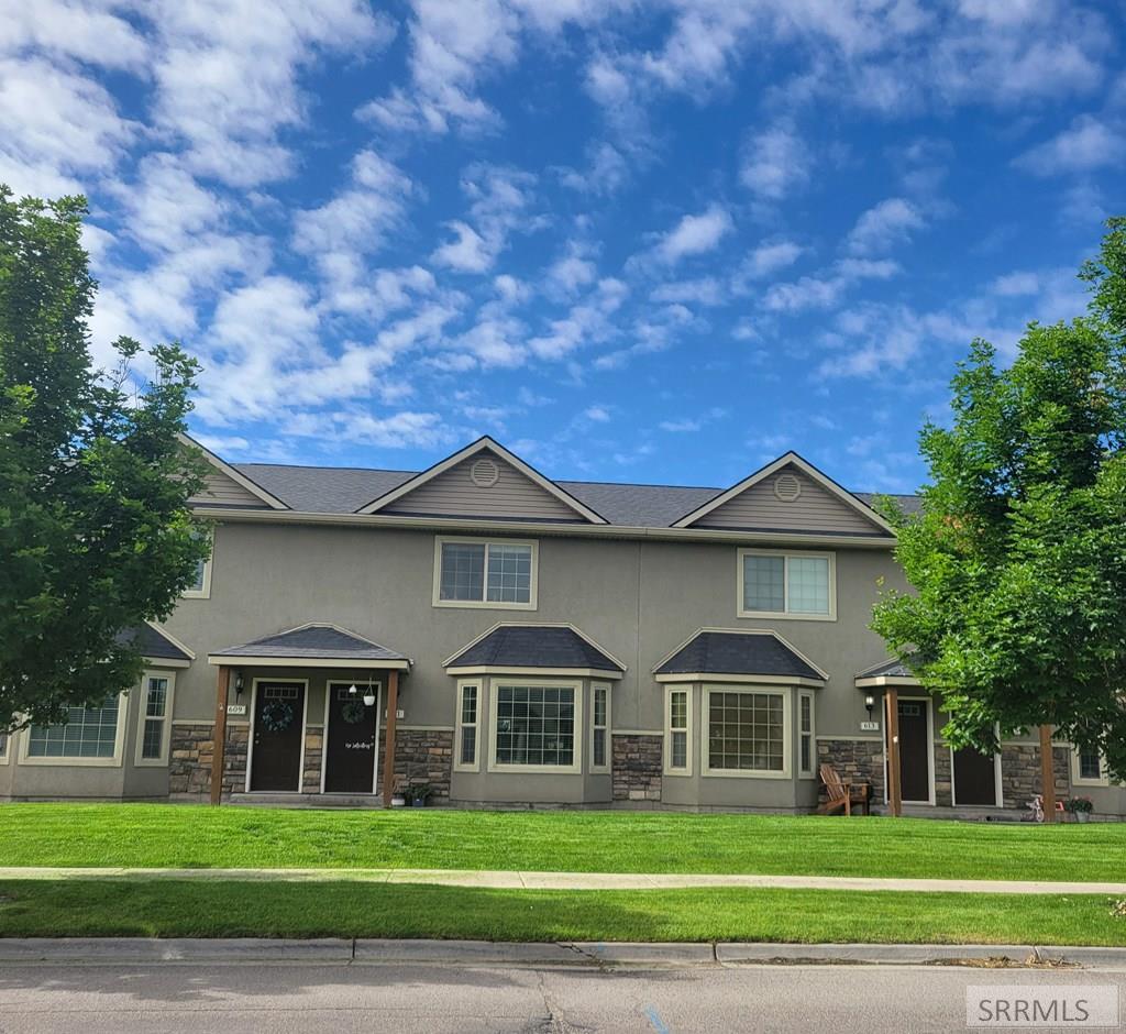 Trejo St, Rexburg, ID 83440