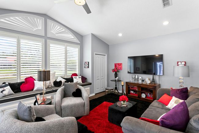 17807 Arbor Greene Dr, House other with 5 bedrooms, 3 bathrooms and null parking in TAMPA FL | Image 47