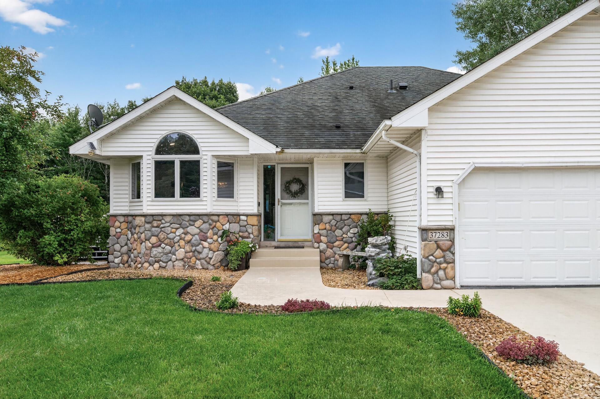Residential in North Branch 5