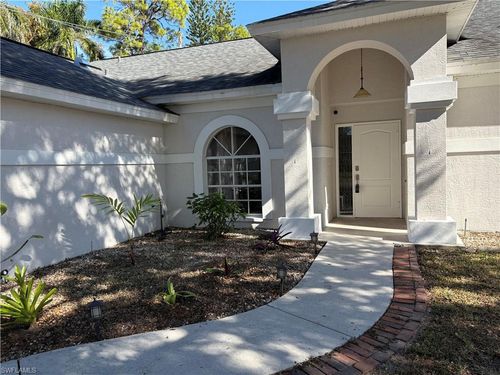 804 Bluebird St, NAPLES, FL, 34104-4448 | Card Image