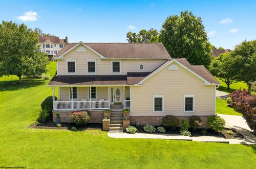 1017 Brettwald Dr, Morgantown, WV, 26508-9413 | Card Image