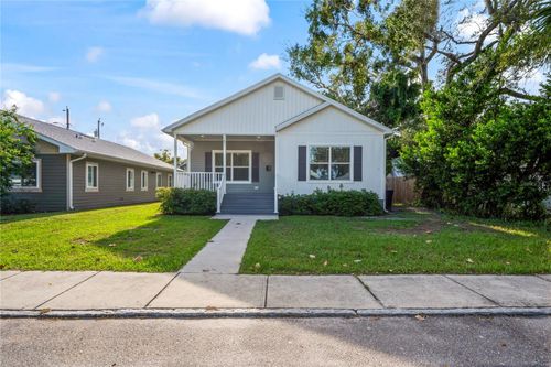 1851 13th St S, St Petersburg, FL, 33705-2521 | Card Image
