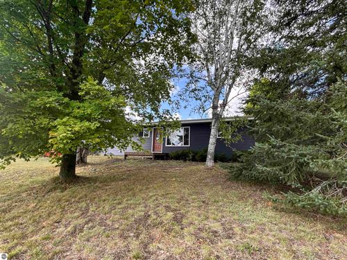 6105 Meyers Road, Kalkaska, MI, 49646 | Card Image