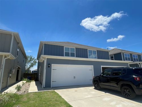 317 Marsh Ln, Princeton, TX, 75407-5764 | Card Image