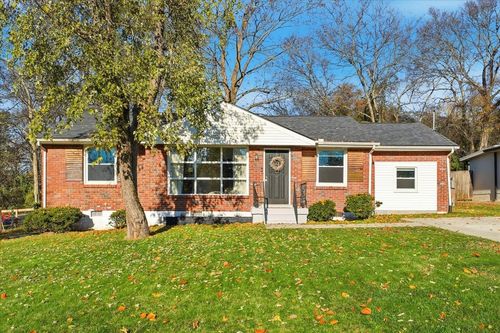 2403 Sandy Dr, Nashville, TN, 37216-4205 | Card Image